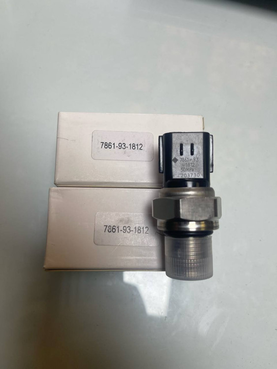 سنسور فشنگی سلکتور شیر کنترل کوماتسو